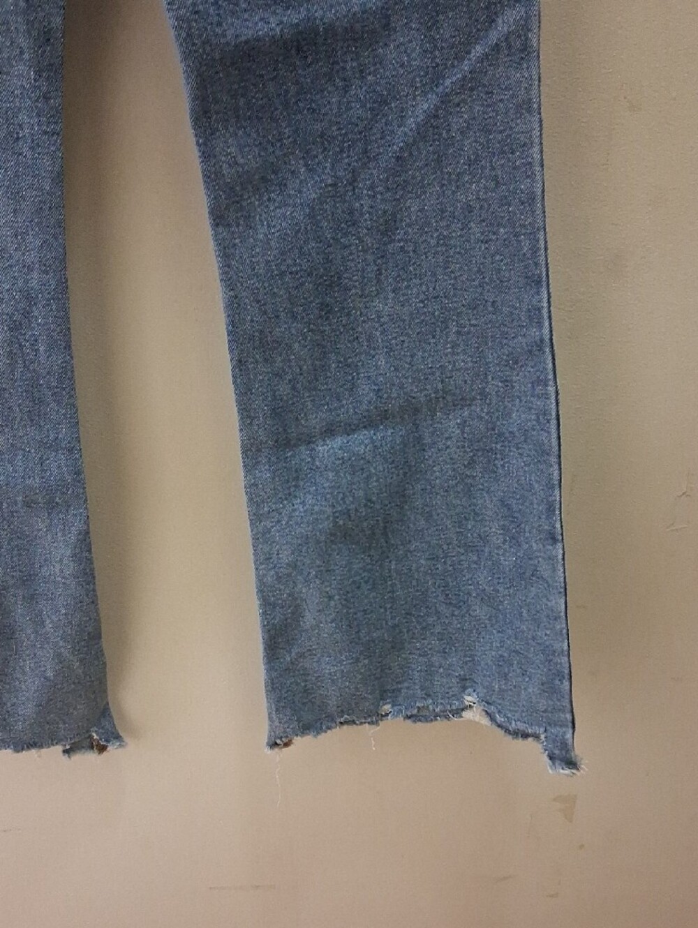 Women Rue21 Light Blue High-Rise Button-Fly Flare Jeans Size 15 - Picture 8 of 9